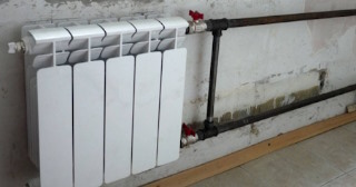 Установка биметаллических радиаторов отопления в квартире в Вязниках - от 2044 руб.